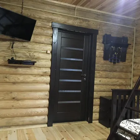 Woodhouse Svitiaz Guest House Exterior photo