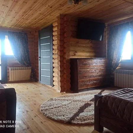 Woodhouse Svitiaz Guest House Exterior photo